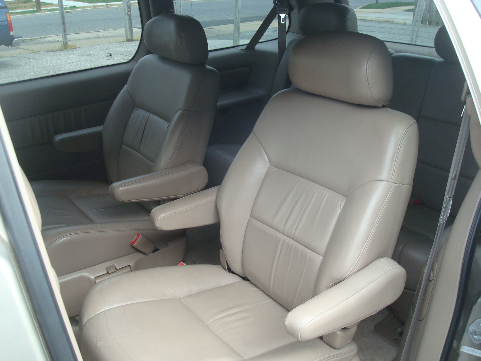 2000 Toyota Sienna - Pictures - CarGurus