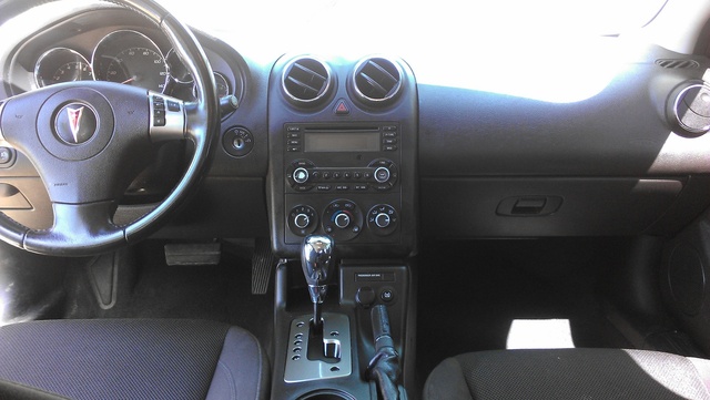 2008 Pontiac G6 - Interior Pictures - CarGurus