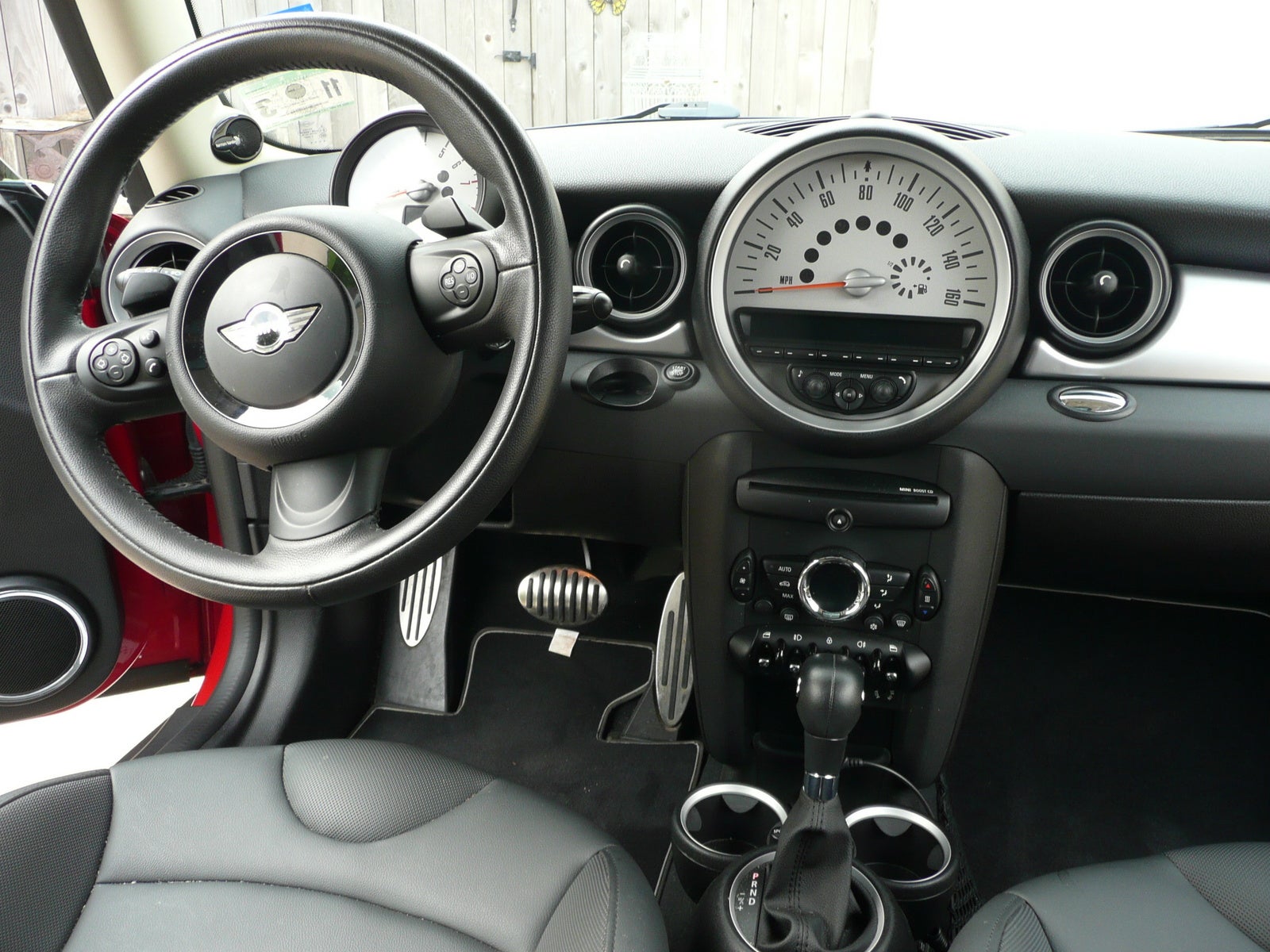Picture of 2011 MINI Cooper Clubman S, interior