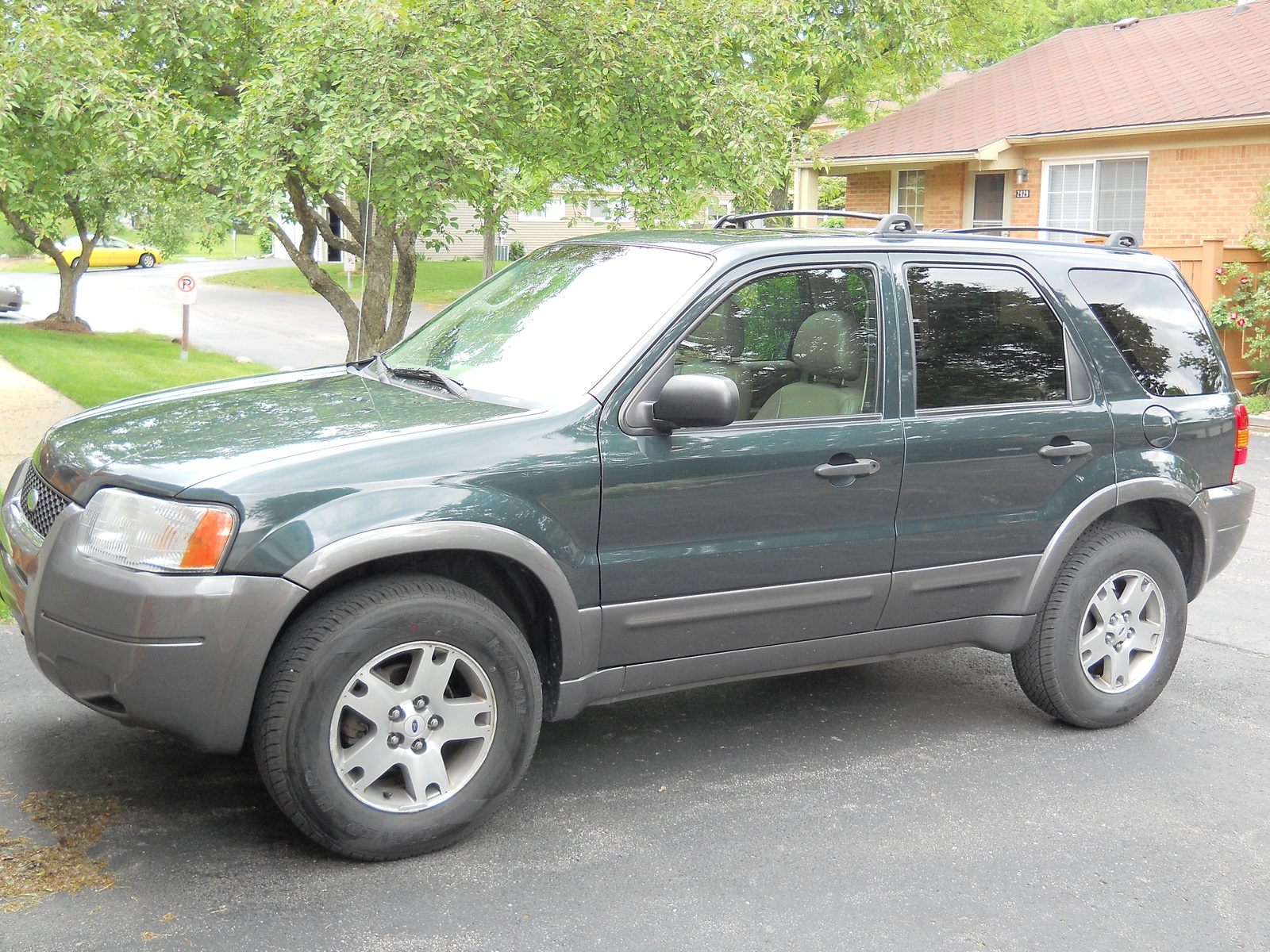 Ford escape xlt 2003 emblem #5