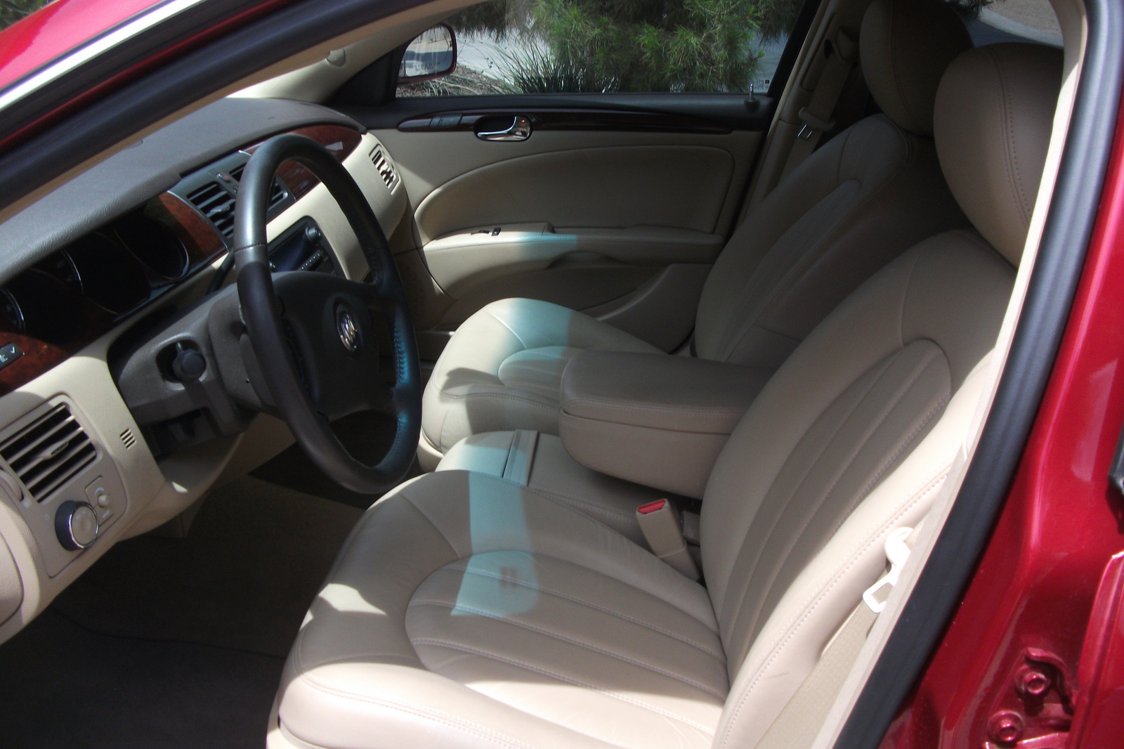 2009 Buick Lucerne - Interior Pictures - CarGurus