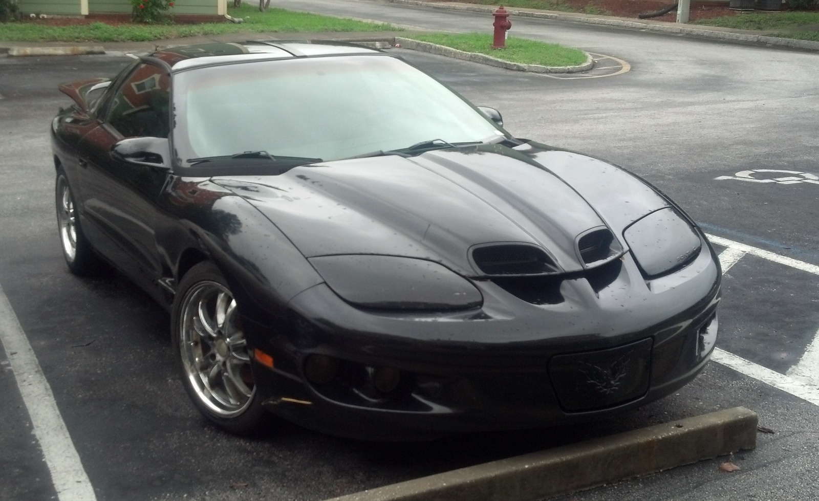 Pontiac Firebird 2000