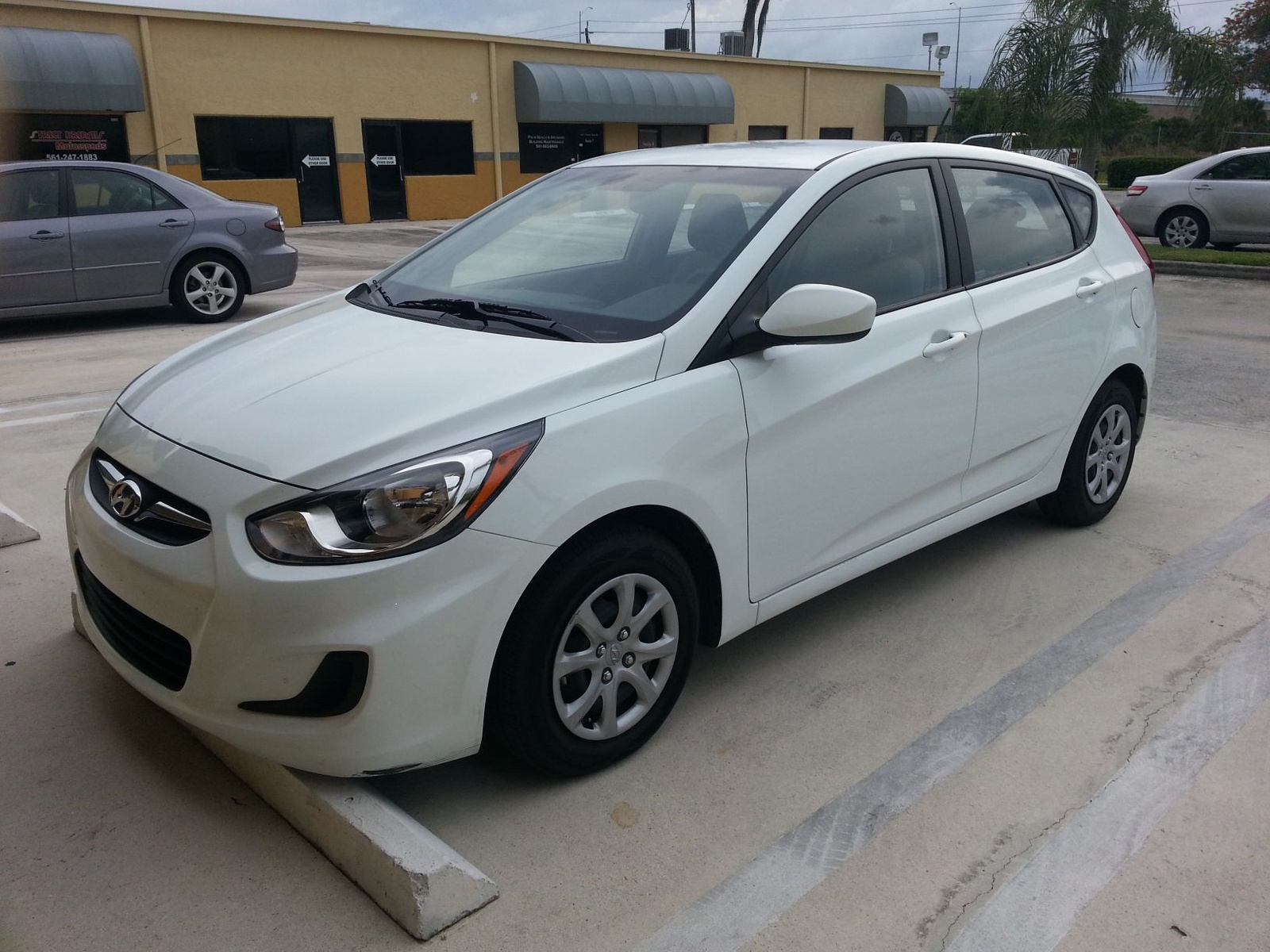 Hyundai Accent 2012