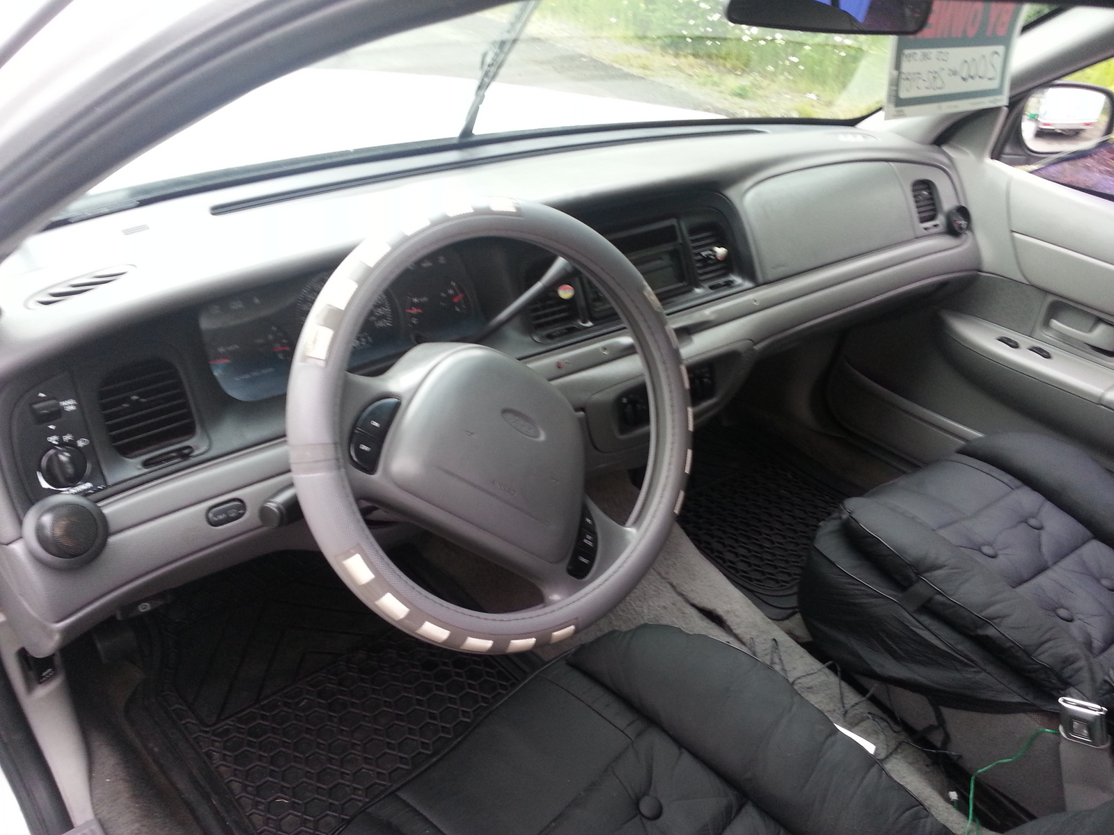 2000 Ford crown victoria seats #8