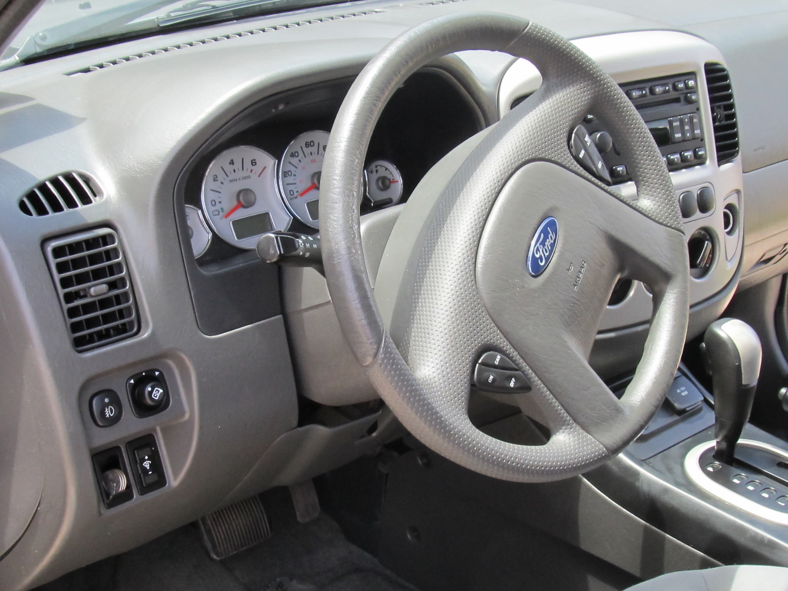 2007 Ford escape hybrid interior #6