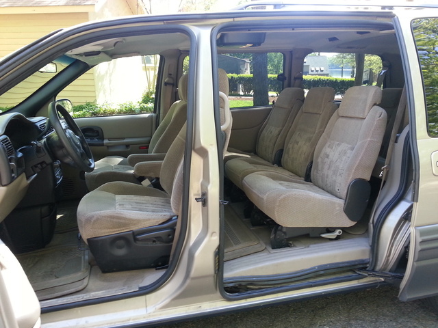 2003 Pontiac Montana - Interior Pictures - CarGurus