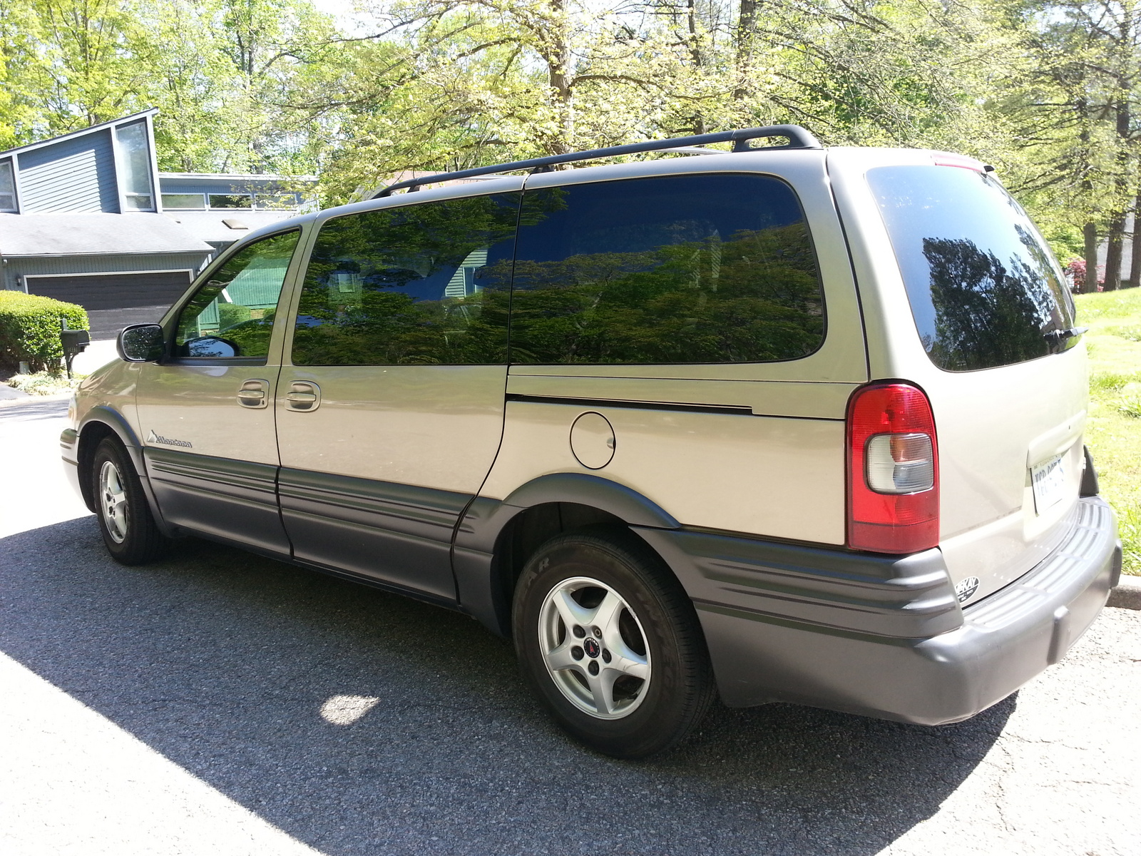 2003 Pontiac Montana - Overview - CarGurus