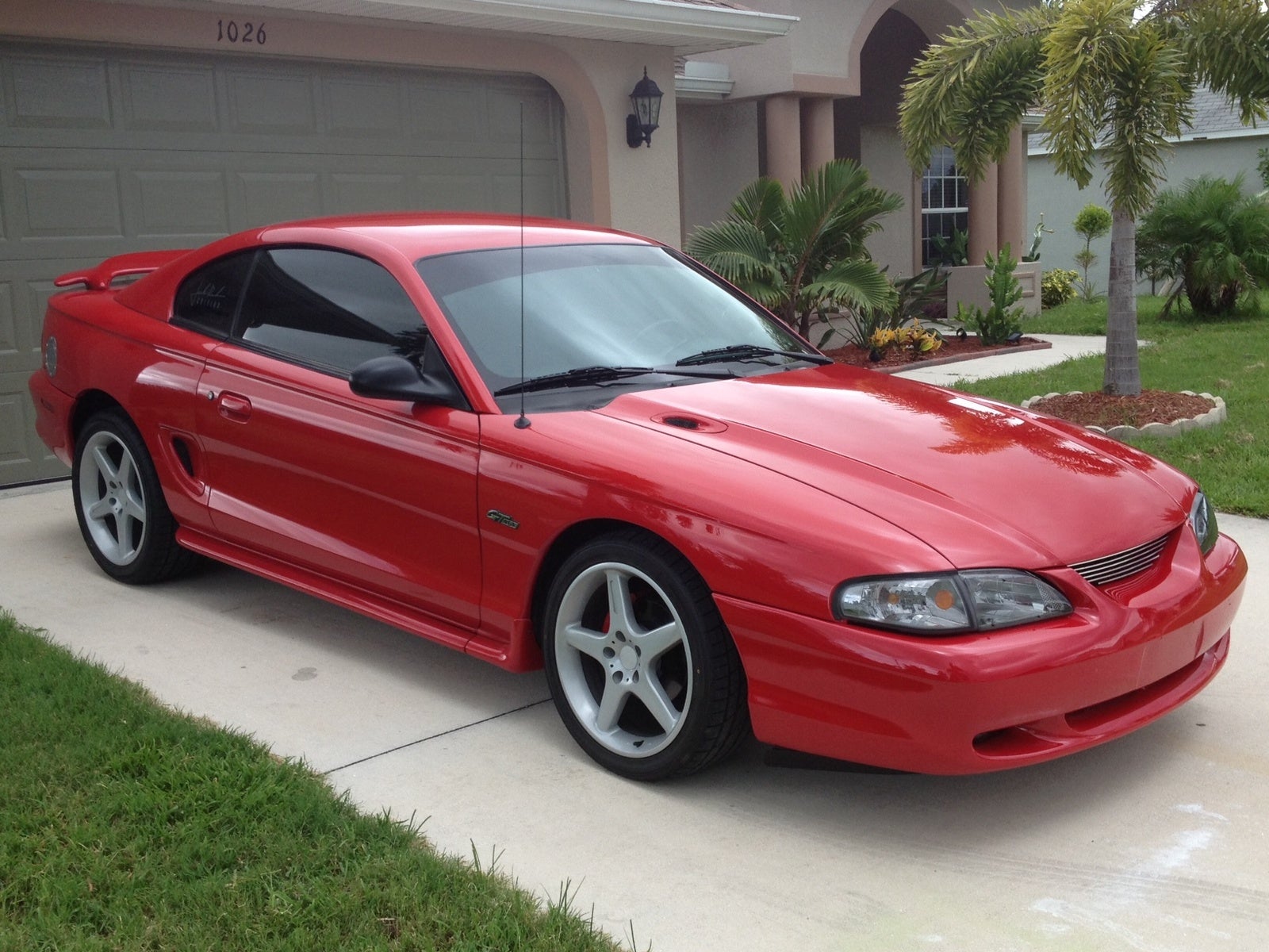 1997 Ford mustang gt coupe specs
