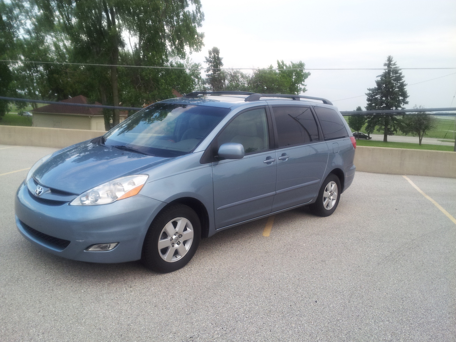 Toyota Sienna Xle 2006