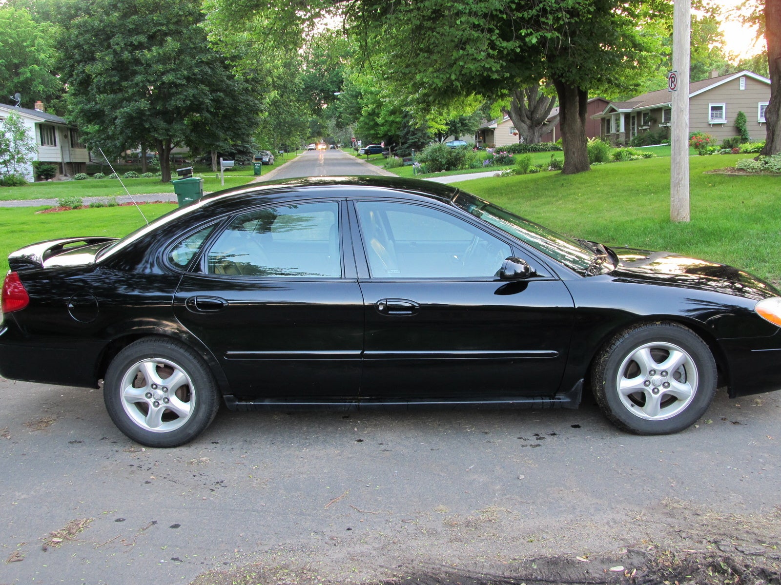 Are 2001 Ford Taurus Good Cars?