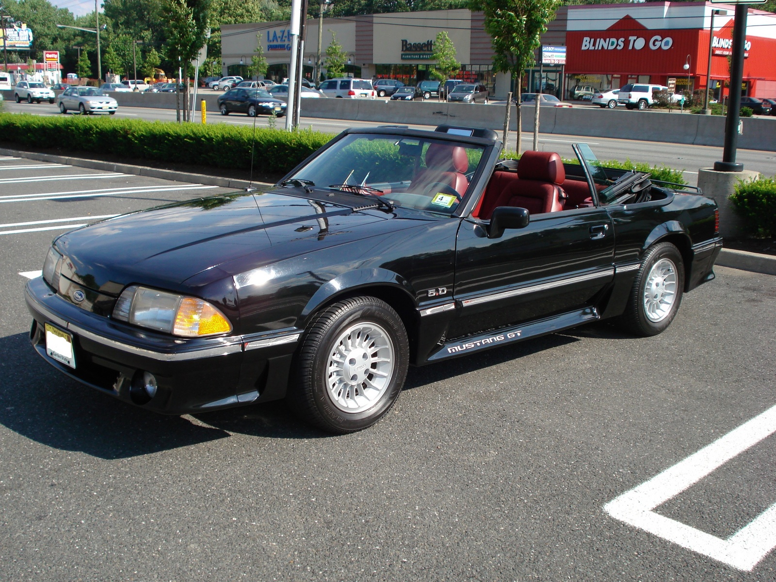 1988 Ford mustang gt convertible specs