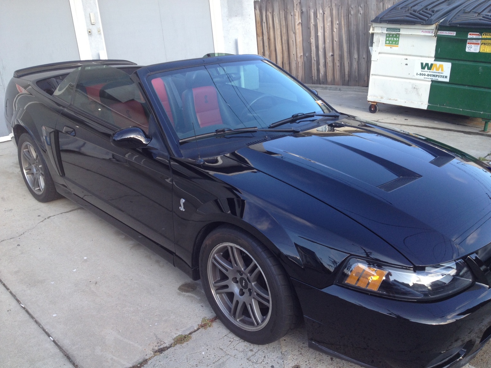 2006 Ford mustang salvage parts