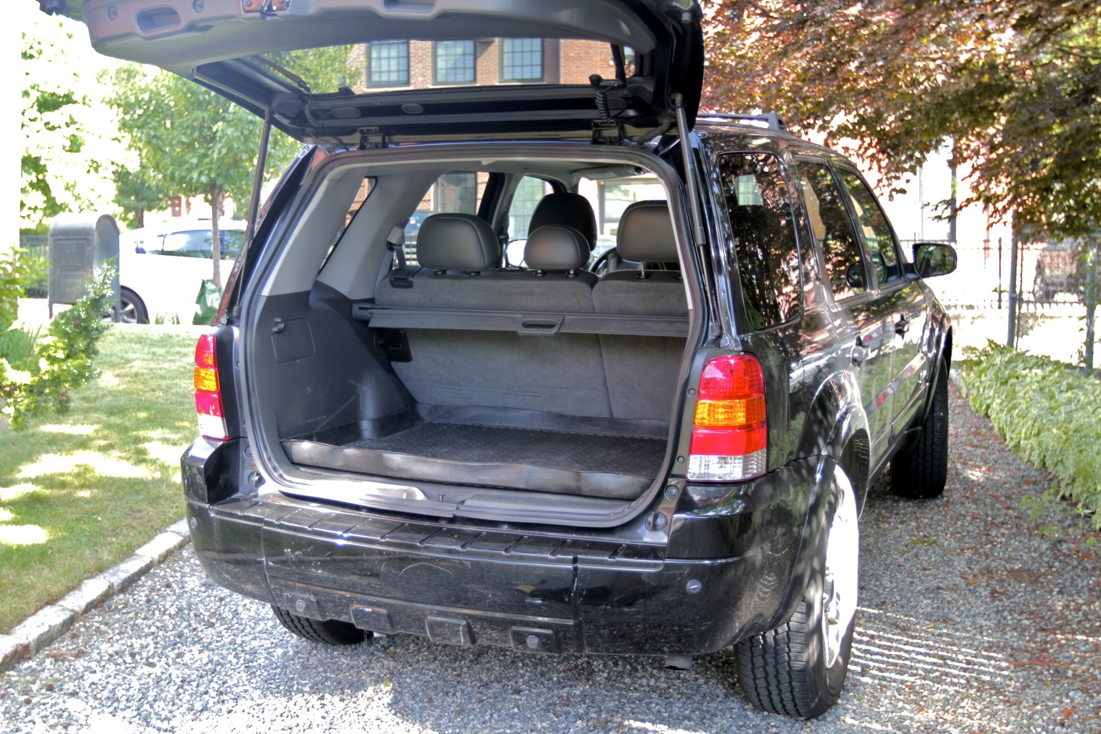 Average price 2006 ford escape #5