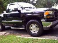 1999 GMC Sierra Overview