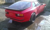 944 944