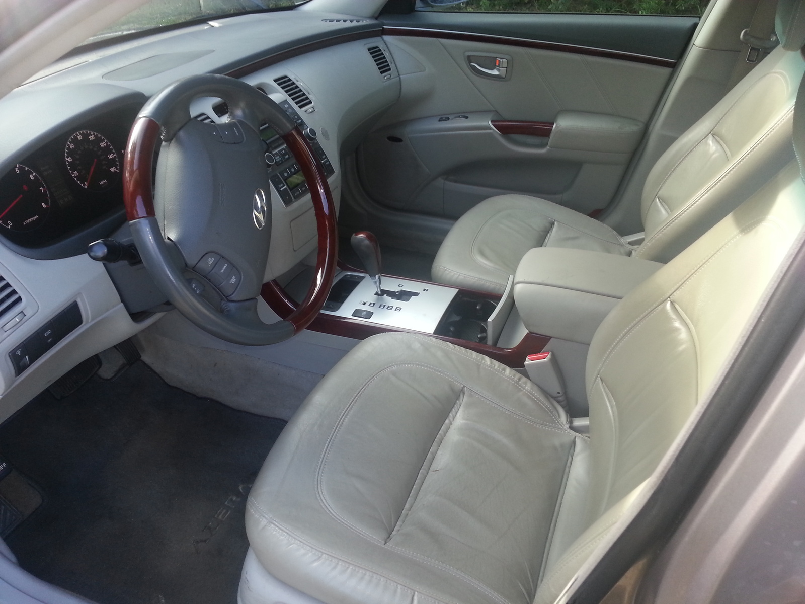 2007 Hyundai Azera - Interior Pictures - CarGurus