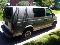 2001 GMC Safari Cargo Overview