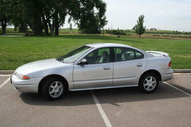 2004 Oldsmobile Alero - Pictures - CarGurus