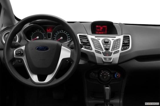 2011 Ford Fiesta - Interior Pictures - CarGurus