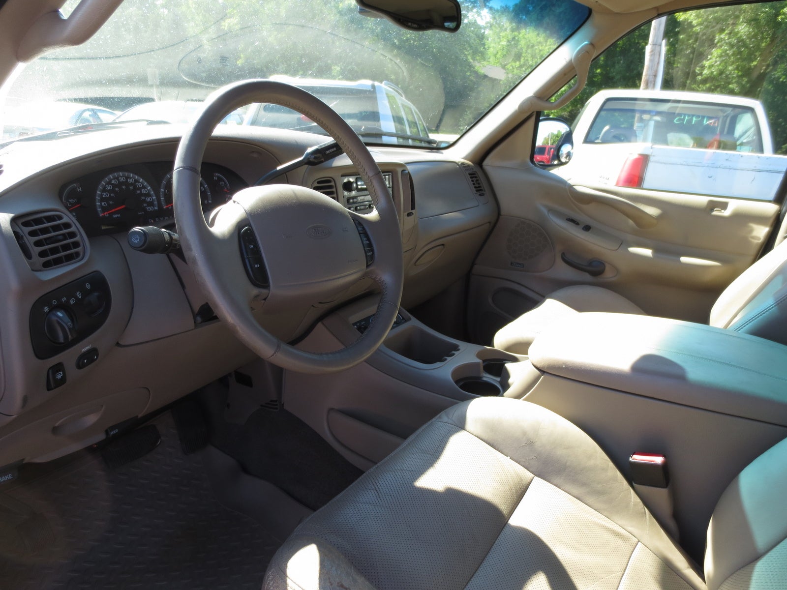 2001 Ford expedition interior dimensions #10
