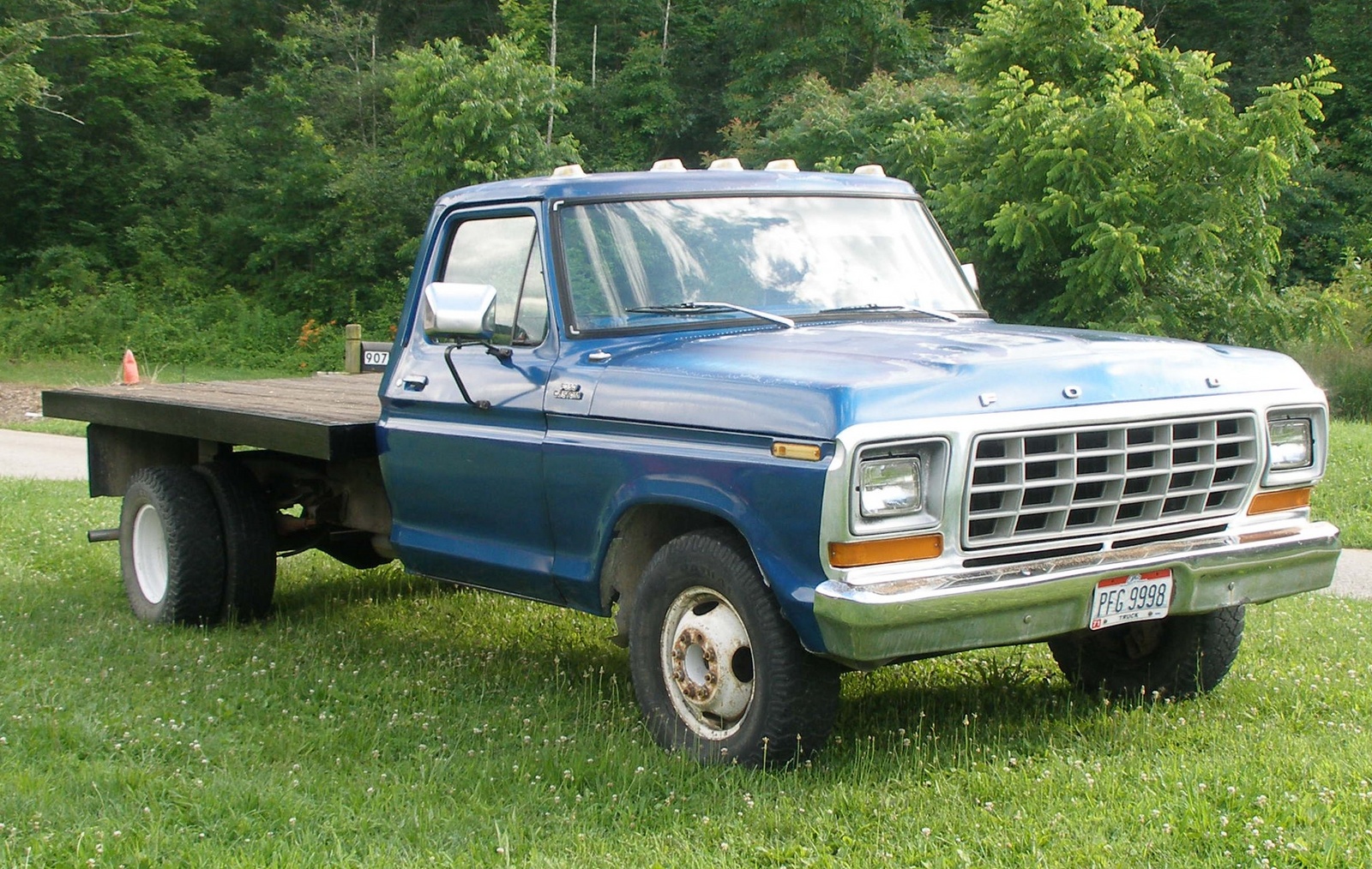 1988 Ford f 350 seats