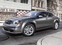 2014 Dodge Avenger Overview