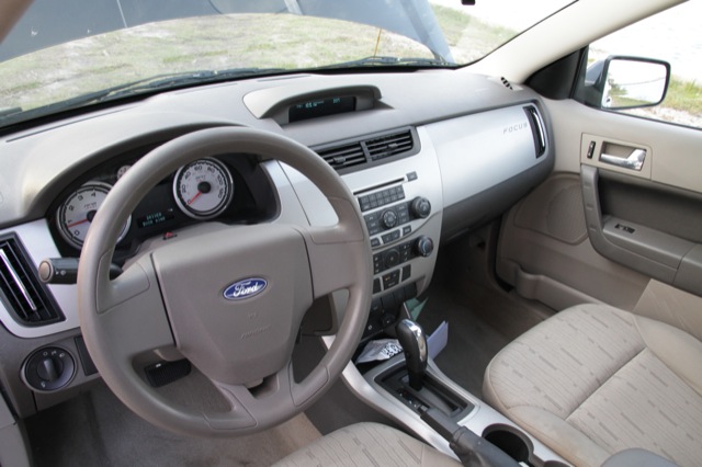 2008 Ford focus se interior
