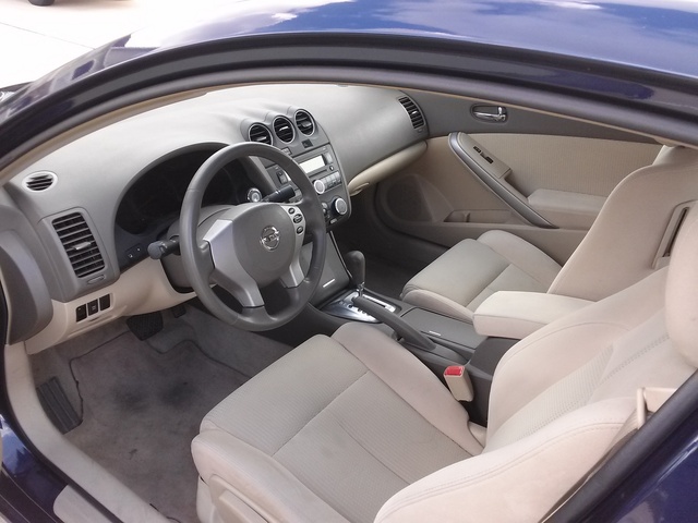 2010 Nissan Altima Coupe Interior Pictures Cargurus