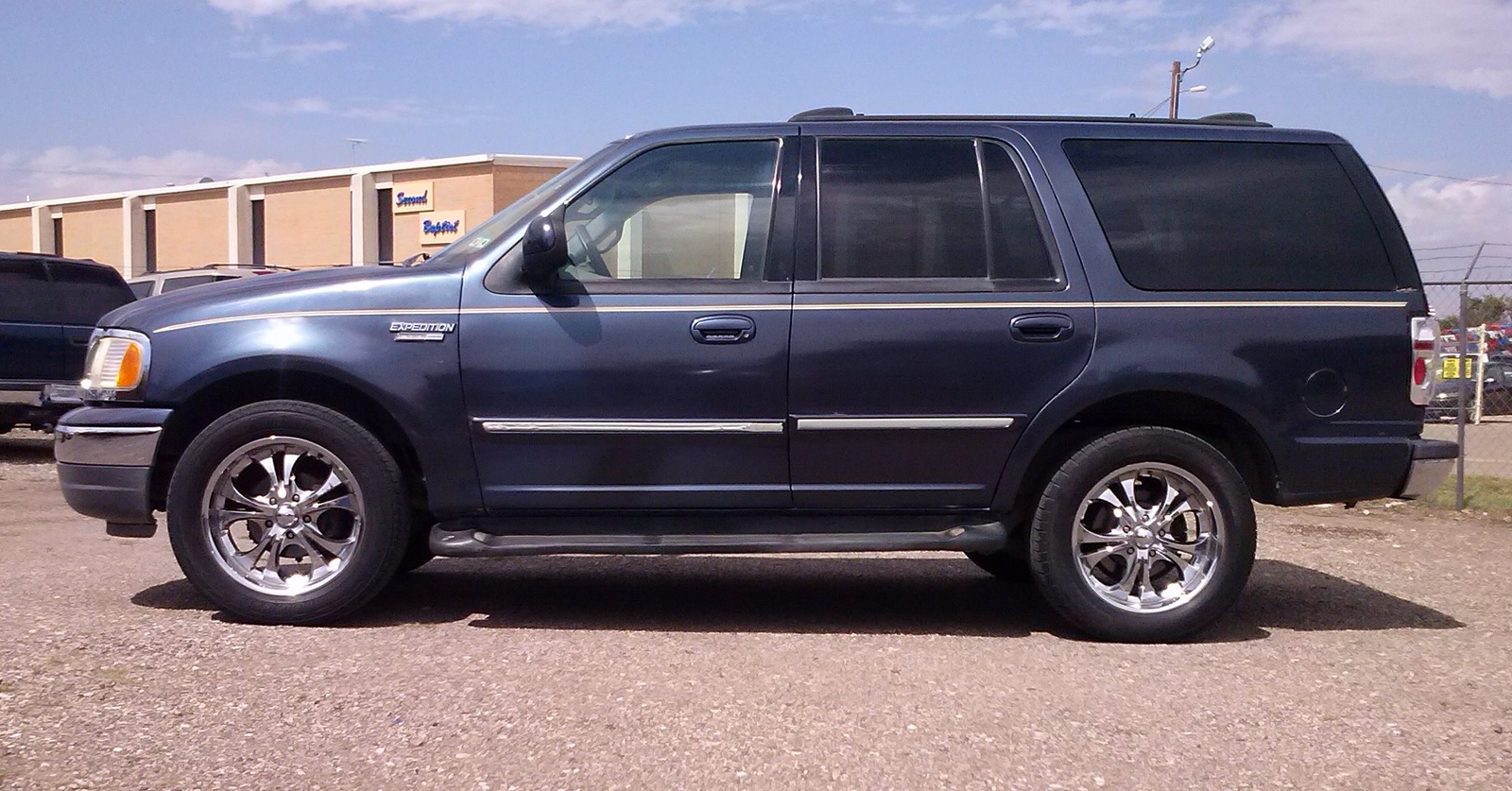 Value of ford expedition 2000 #6