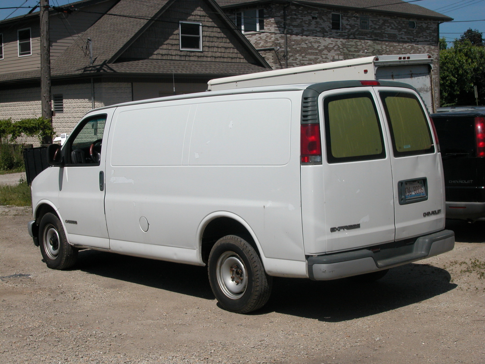 Chevrolet Express 2000