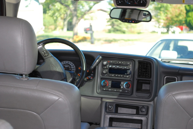 2004 Chevrolet Tahoe Pictures Cargurus