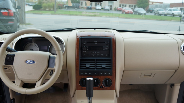 2006 Ford Explorer Interior Pictures Cargurus