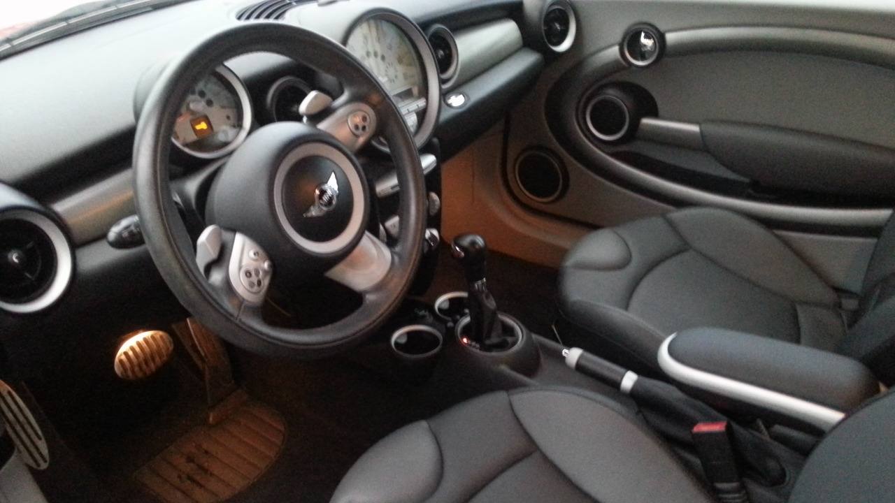 2007 MINI Cooper - Interior Pictures - CarGurus