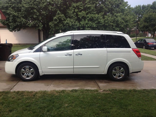 2007 Nissan Quest side view