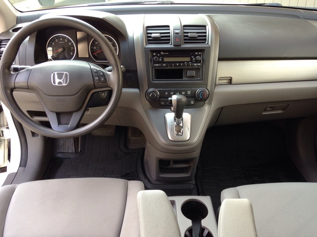 2010 Honda CR-V - Interior Pictures - CarGurus