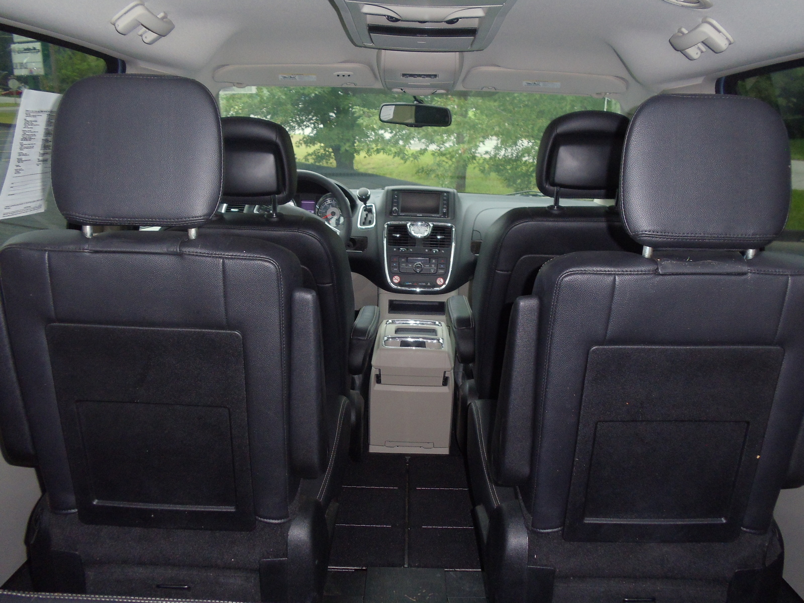 2013 Chrysler Town & Country - Pictures - CarGurus