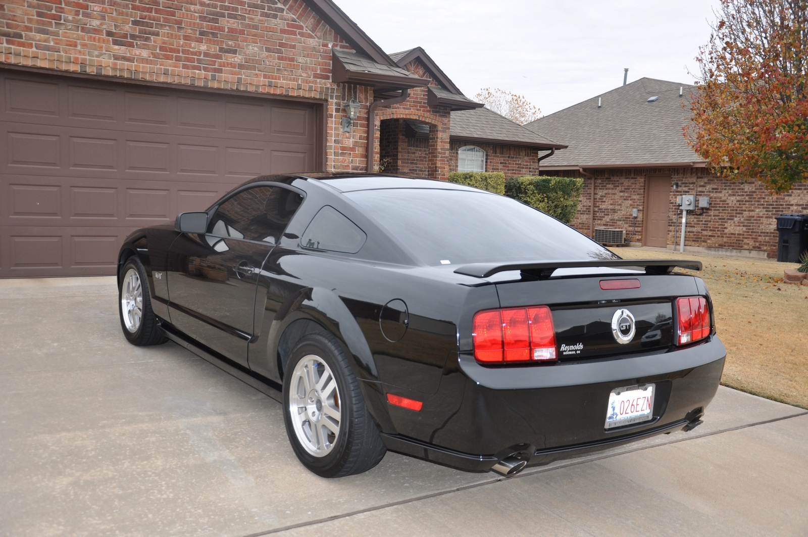 2005 Ford mustang gt convertible 0-60 #3