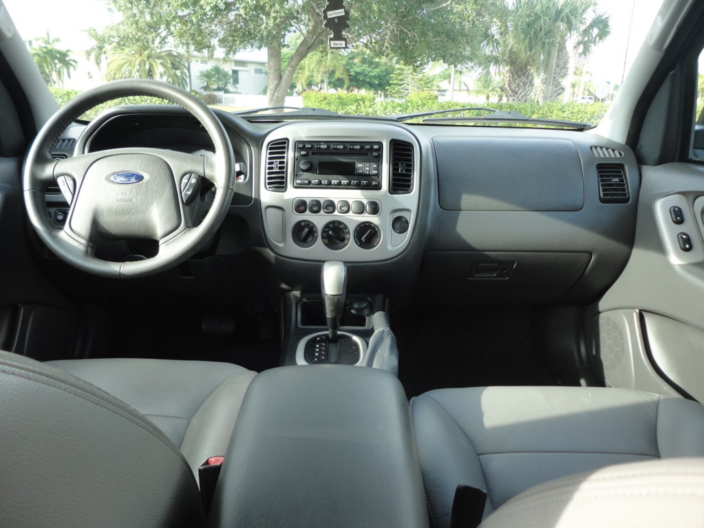 2007 Ford escape hybrid interior #4