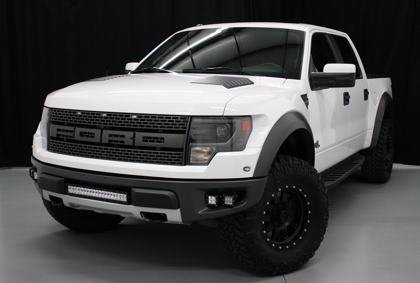 Ford f 150 raptor supercrew length #10