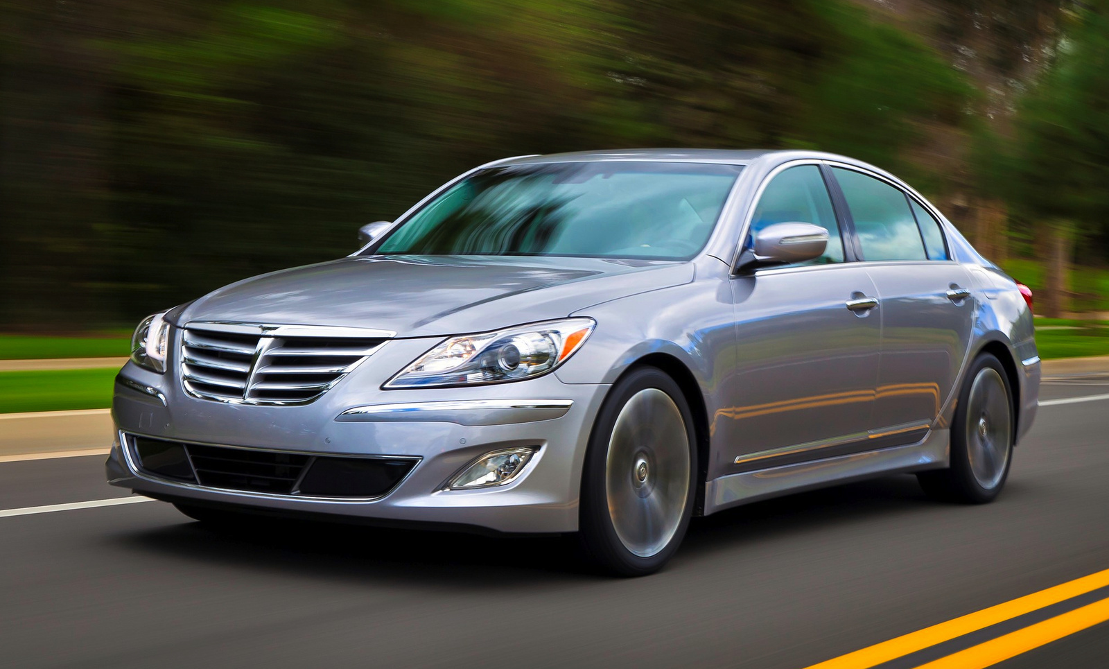 2014 Hyundai Genesis Test Drive Review Cargurus