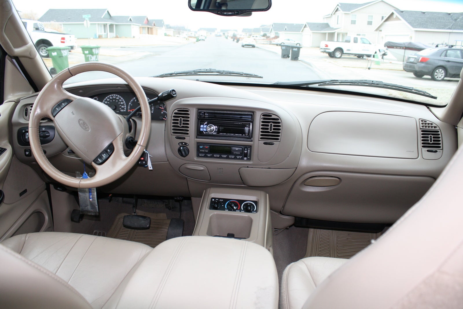 Picture Of 2000 Ford Expedition Eddie Bauer 4wd Interior, 1600x1067 in 460....