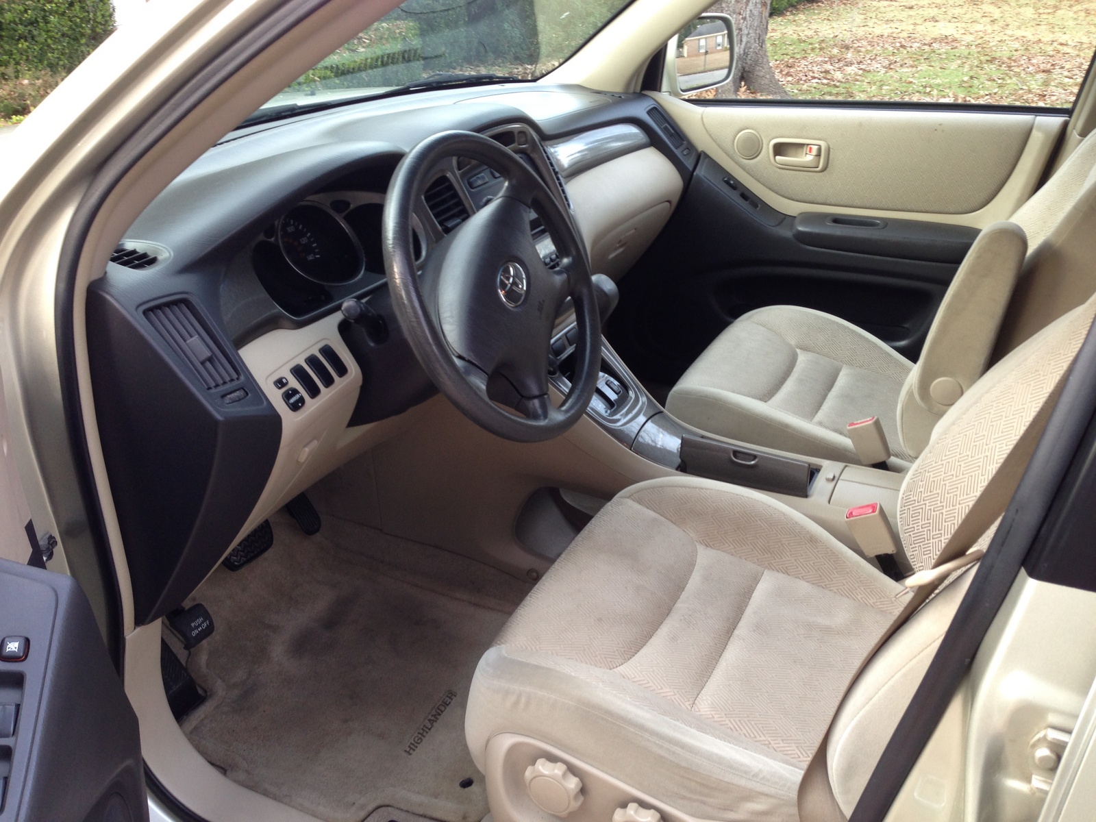 2003 Toyota Highlander Interior