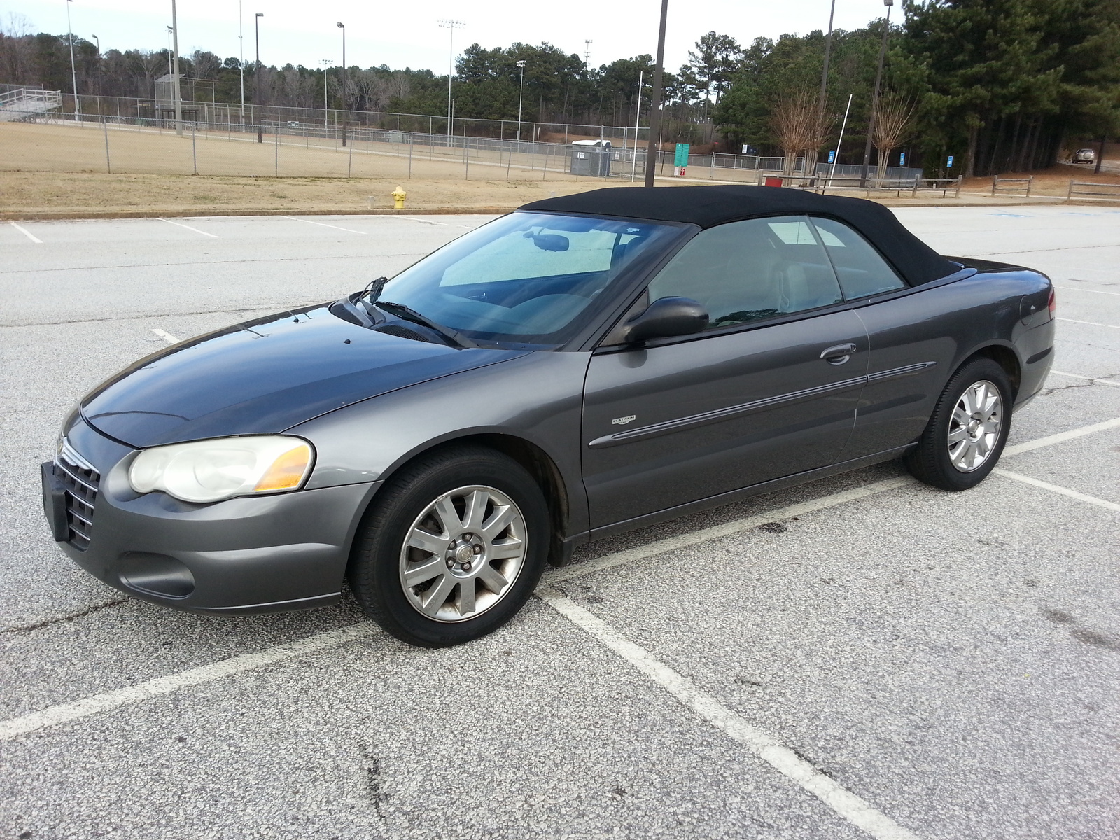 Chrysler sebring 2004. Крайслер Себринг 2004. Крайслер Себринг, 2004 г.. Chrysler Sebring 2004 седан.