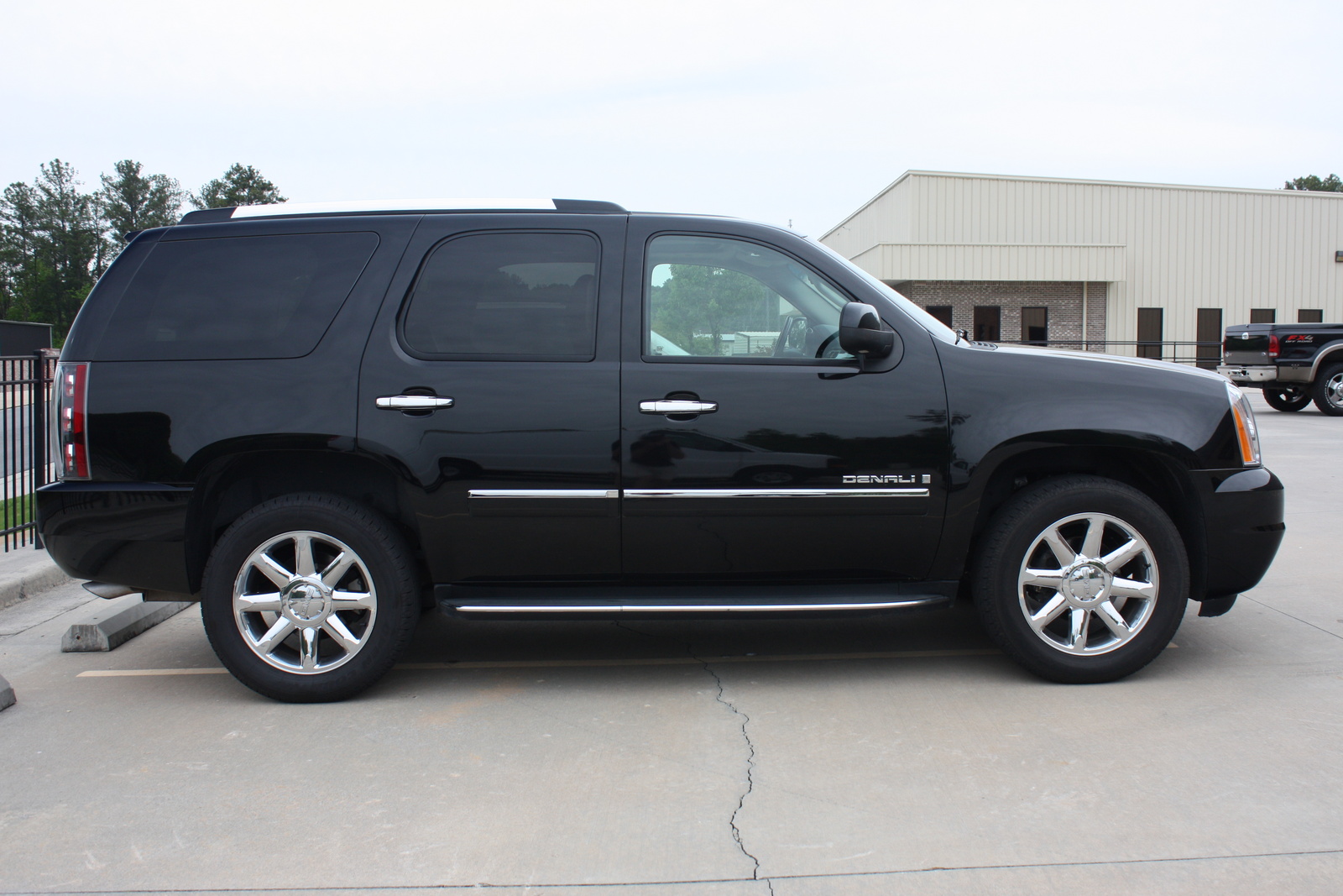 2009 GMC Yukon Denali - Pictures - CarGurus