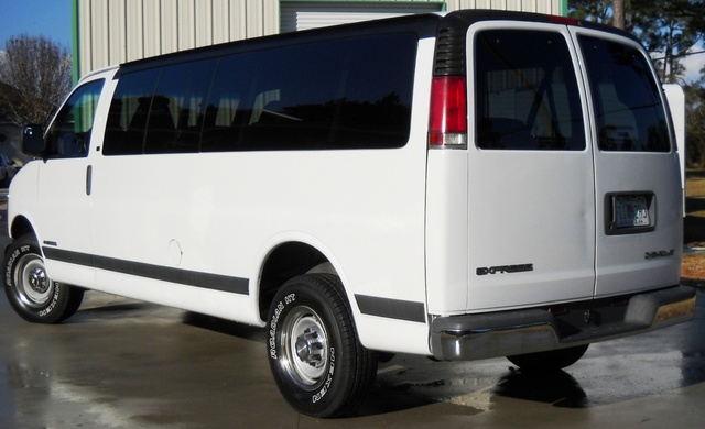 2002 Chevrolet Express Pictures Cargurus