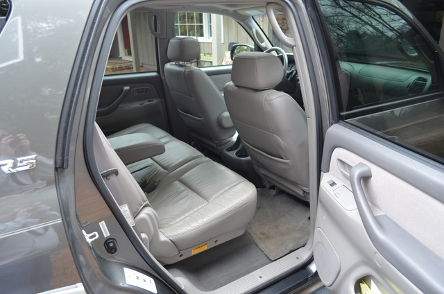 2004 Toyota Sequoia - Pictures - CarGurus