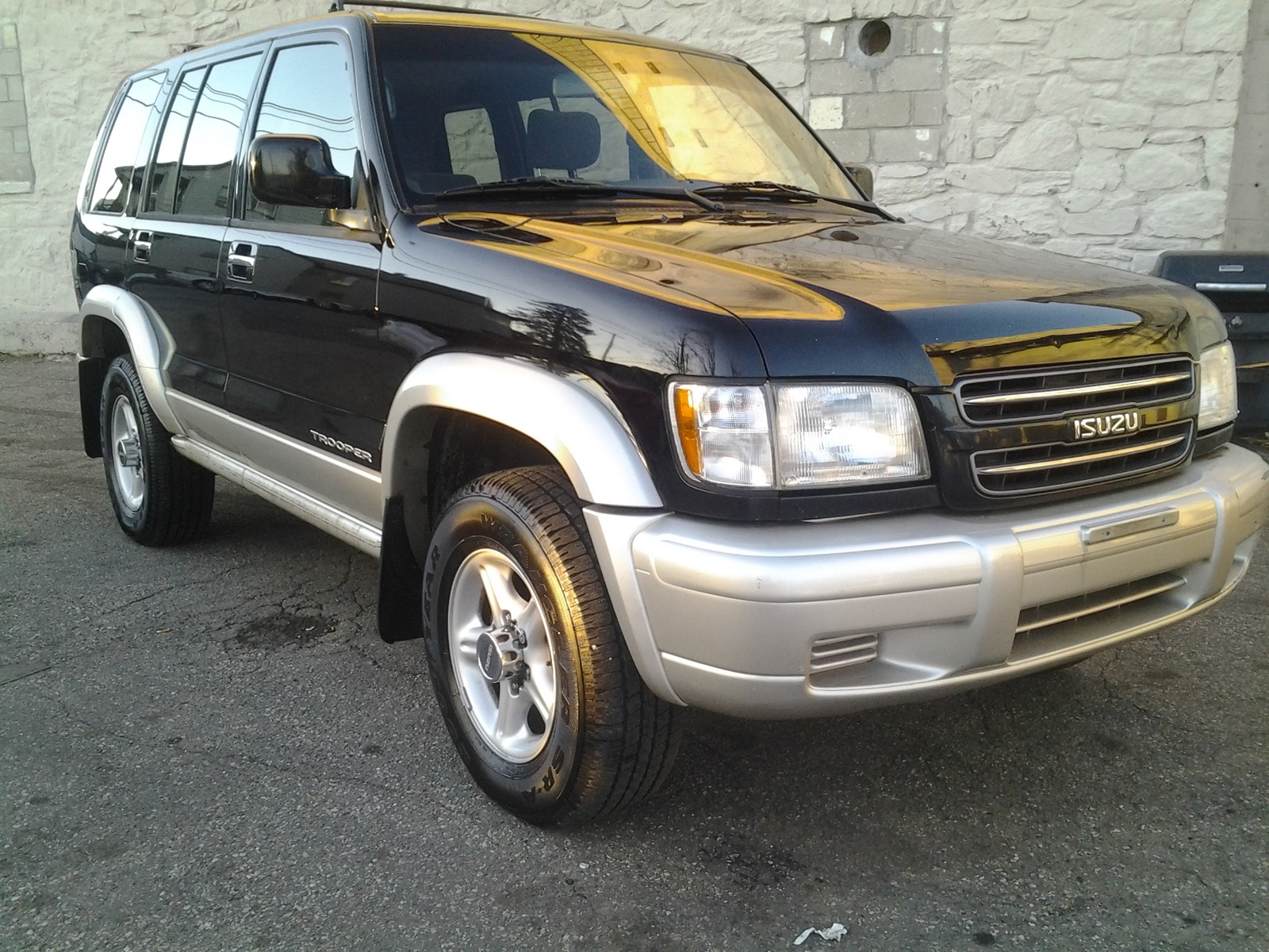 Isuzu Trooper 1998