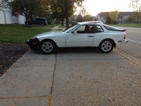 944 944