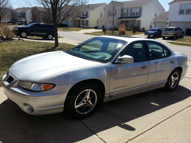 2002 Pontiac Grand Prix - Pictures - CarGurus