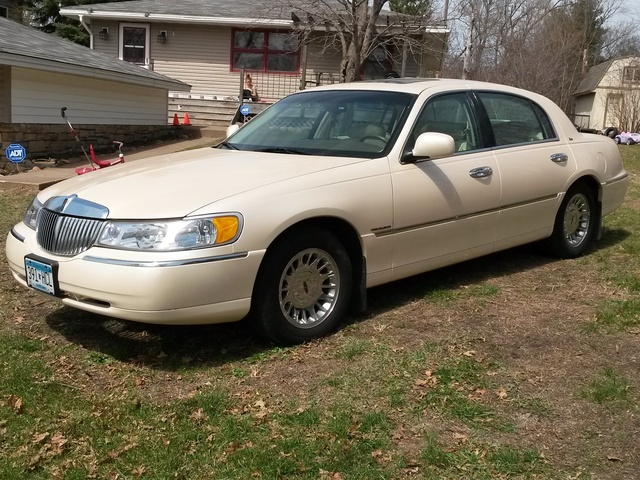 Lincoln town car 1998